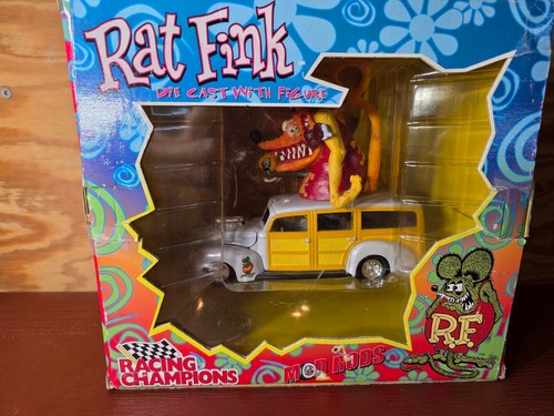 Rat fink mod rods - rat, car