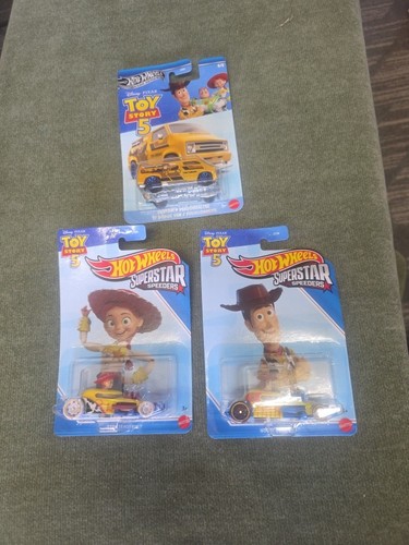 Hotwheels toy story lot - 5,